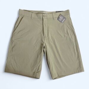 NWT - EDDIE BAUER Mens Horizon Guide Chino Shorts